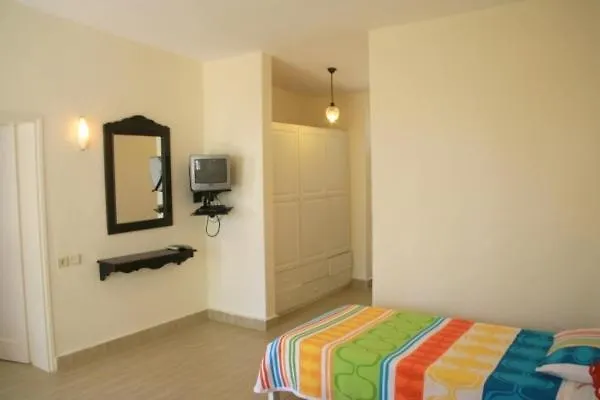 Meteor Beach 4* Turgutreis