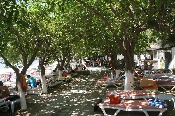 Meteor Beach Hotel 4*