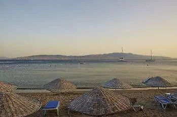 Meteor Beach 4* Turgutreis